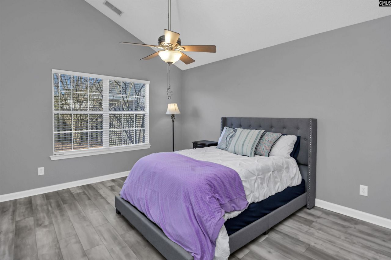 14 Woodhouse Photo 16