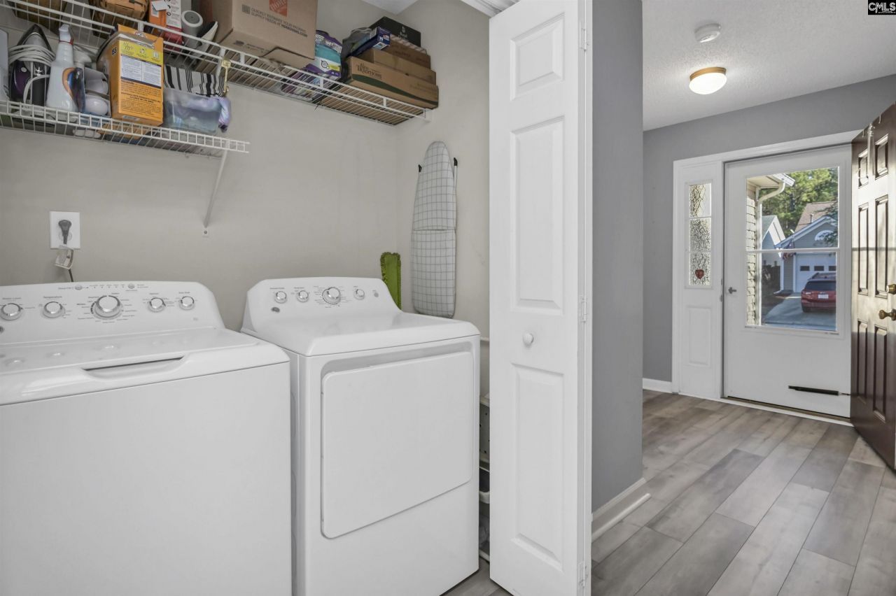 14 Woodhouse Photo 32