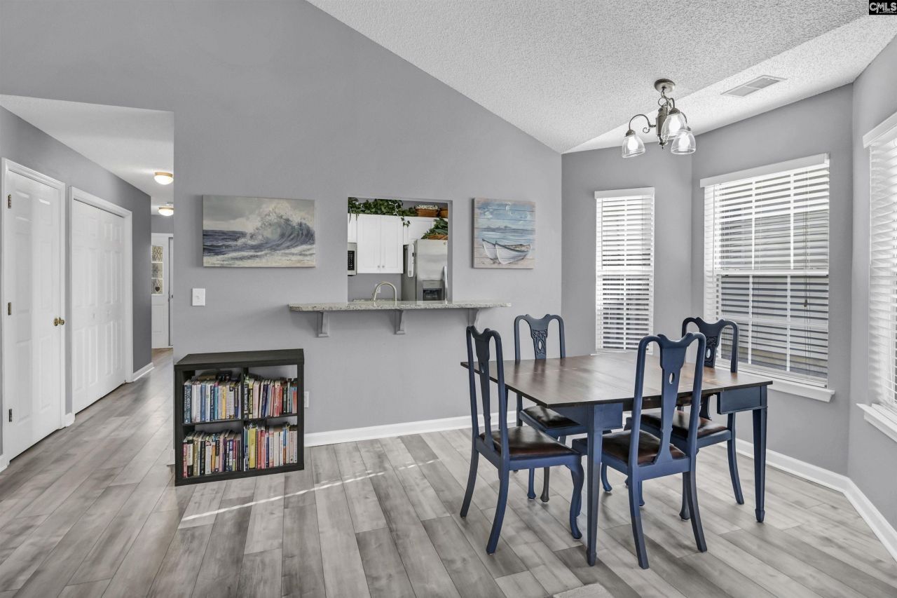 14 Woodhouse Photo 7