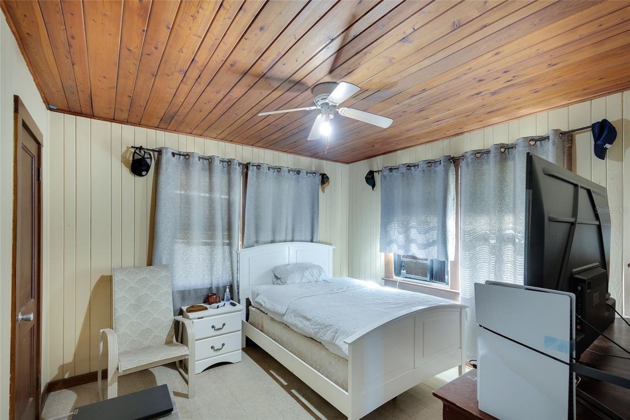 2118 53rd Avenue W, Bradenton, FL 34207 Photo