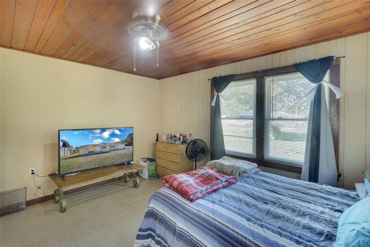 2118 53rd Avenue W, Bradenton, FL 34207 Photo