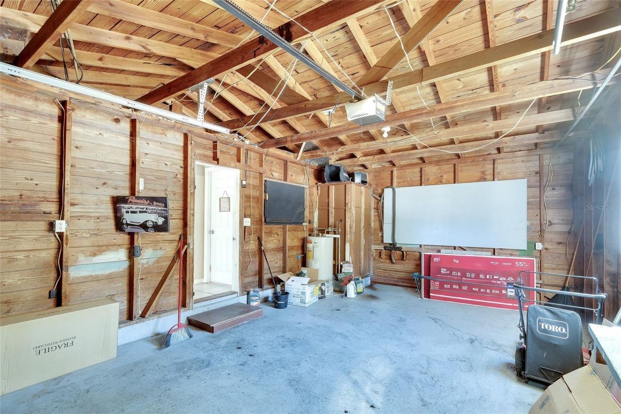 2118 53rd Avenue W, Bradenton, FL 34207 Photo