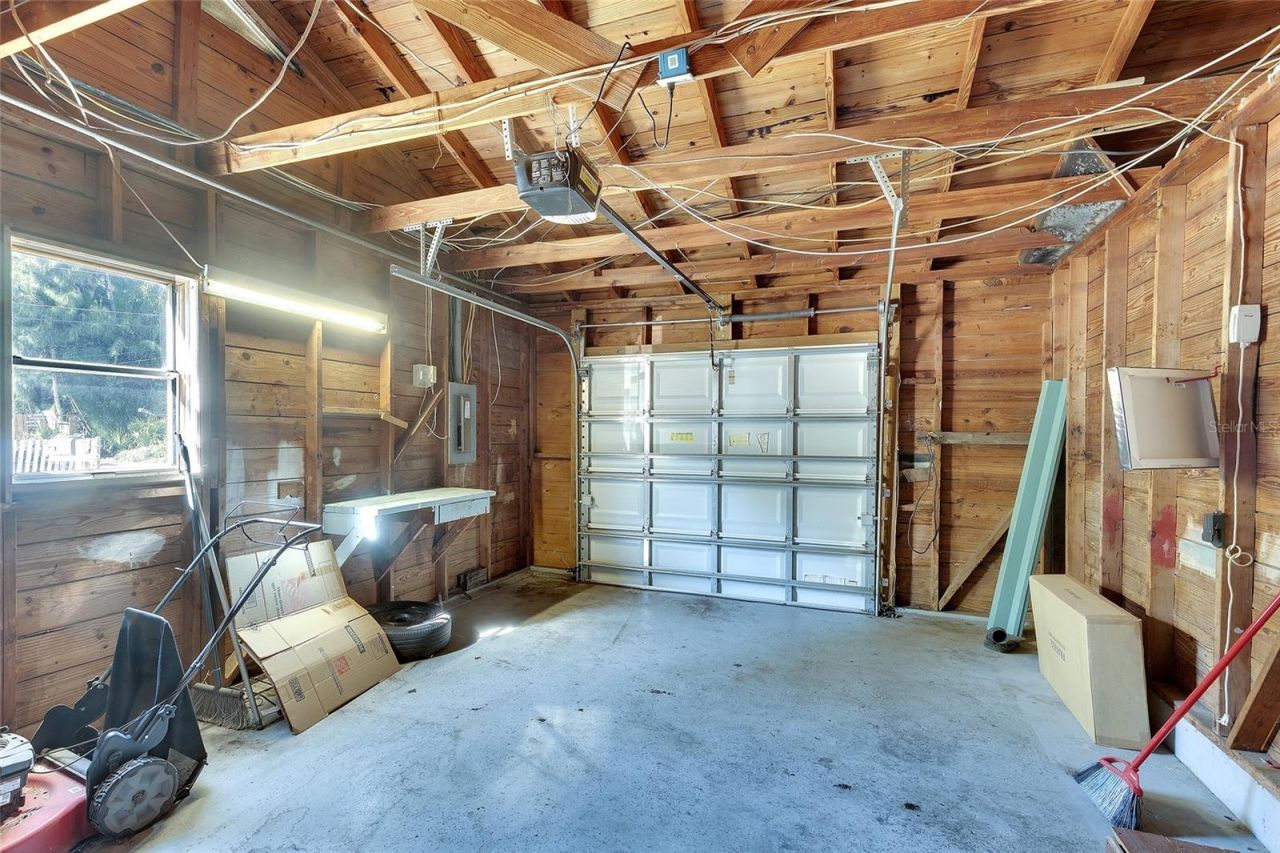 2118 53rd Avenue W, Bradenton, FL 34207 Photo