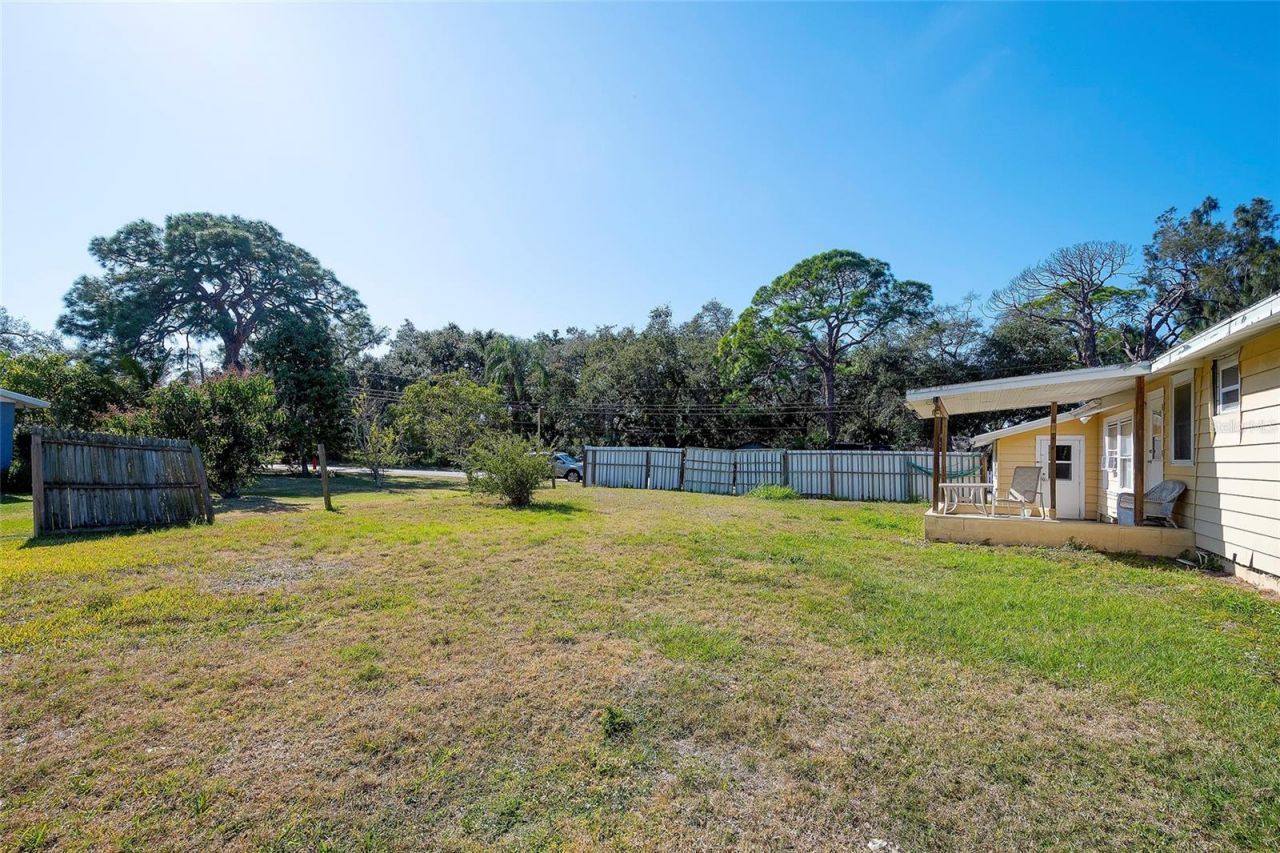 2118 53rd Avenue W, Bradenton, FL 34207 Photo