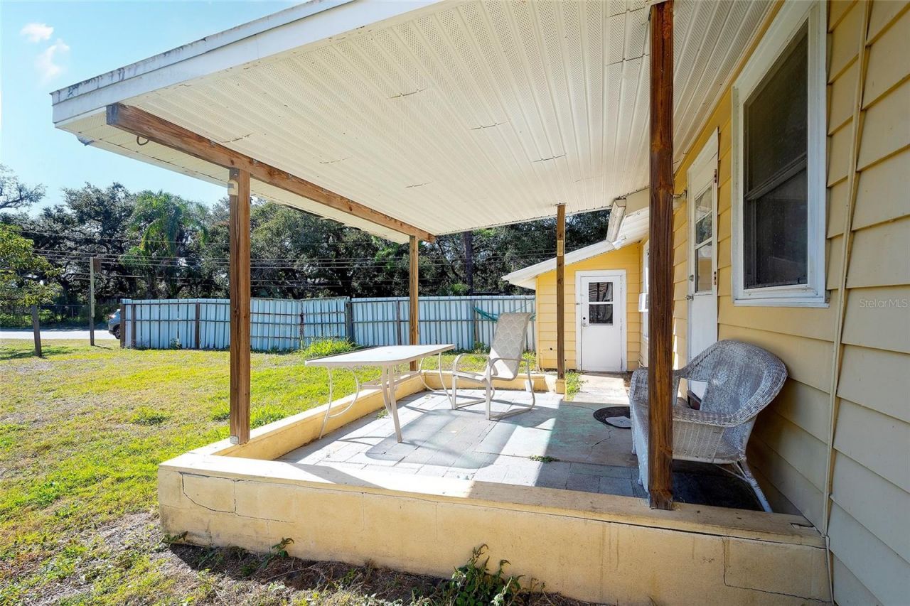 2118 53rd Avenue W, Bradenton, FL 34207 Photo