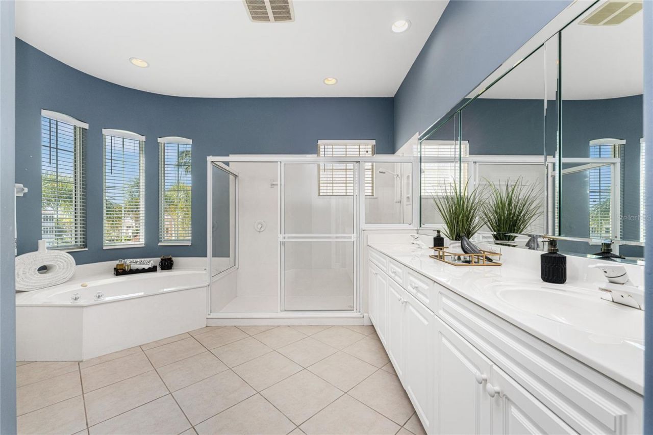 3464 Sunset Key Circle, Unit 103, Punta Gorda, FL 33955 Photo