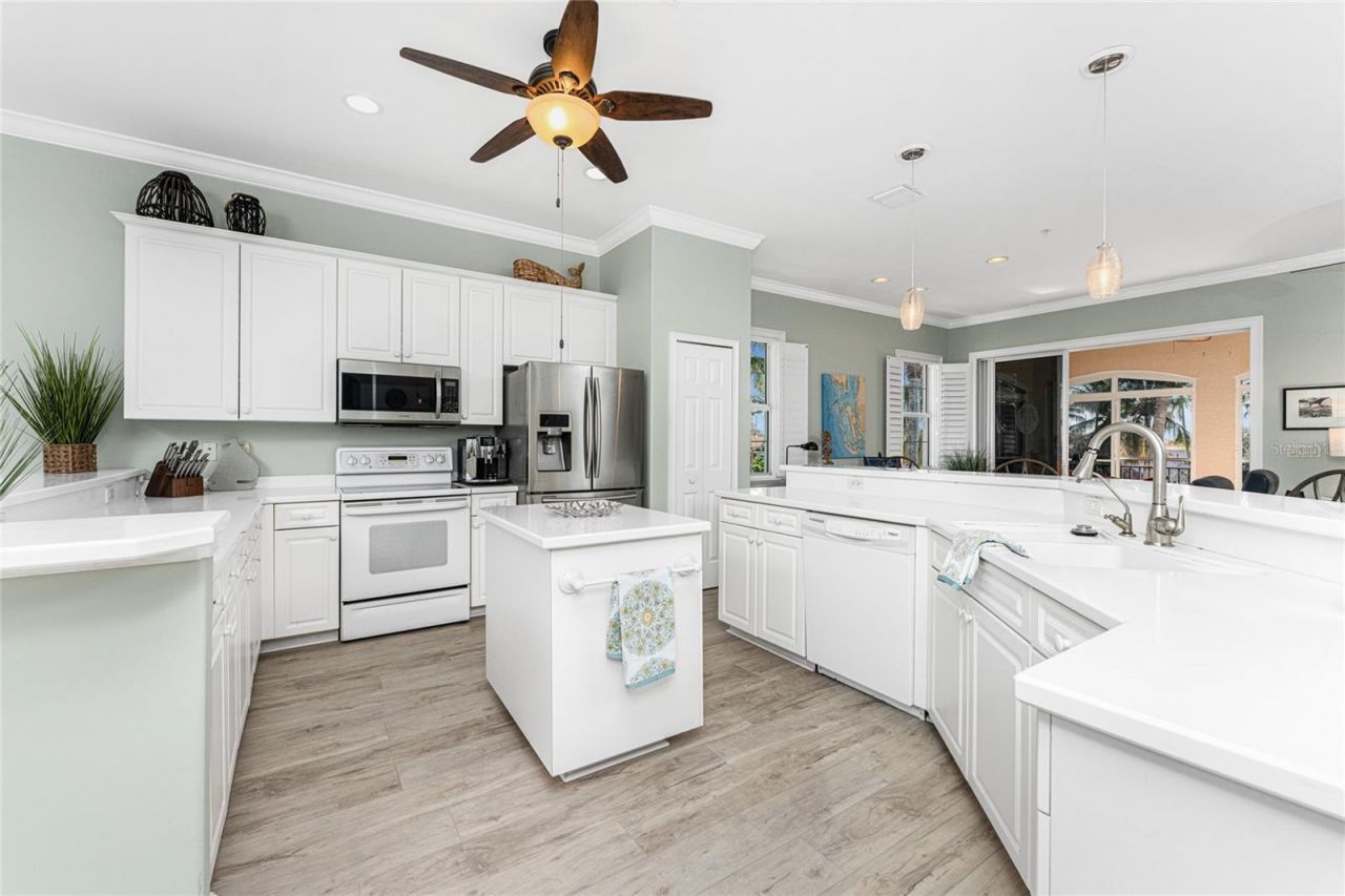 3464 Sunset Key Circle, Unit 103, Punta Gorda, FL 33955 Photo