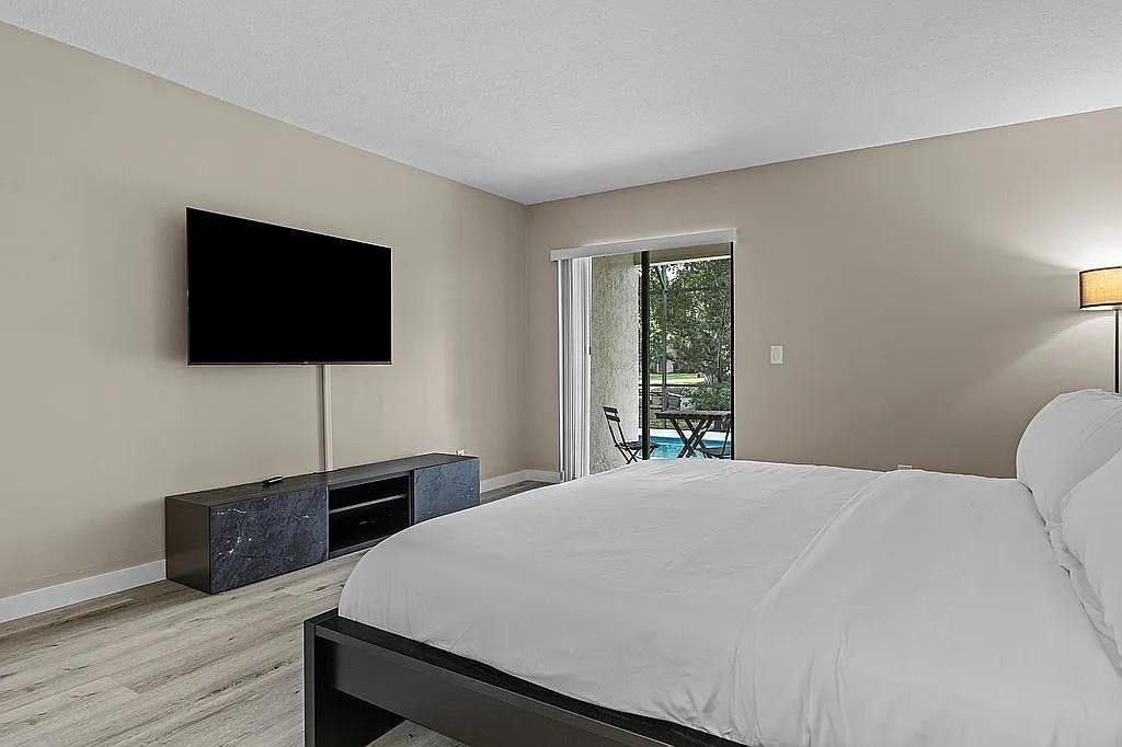 9370 SW 1st Street, Unit 106, Plantation, FL 33324 Photo