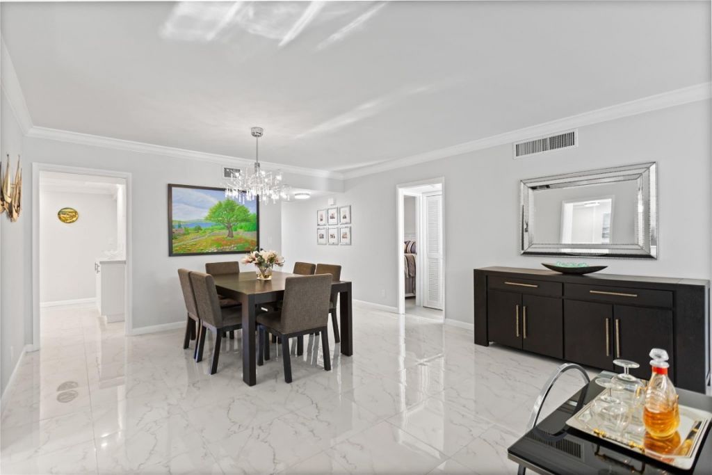 821 Cypress Boulevard, Unit 304, Pompano Beach, FL 33069 Photo