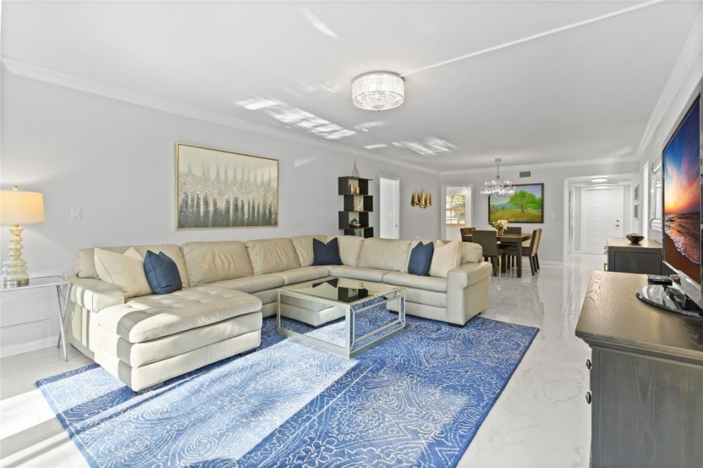 821 Cypress Boulevard, Unit 304, Pompano Beach, FL 33069 Photo