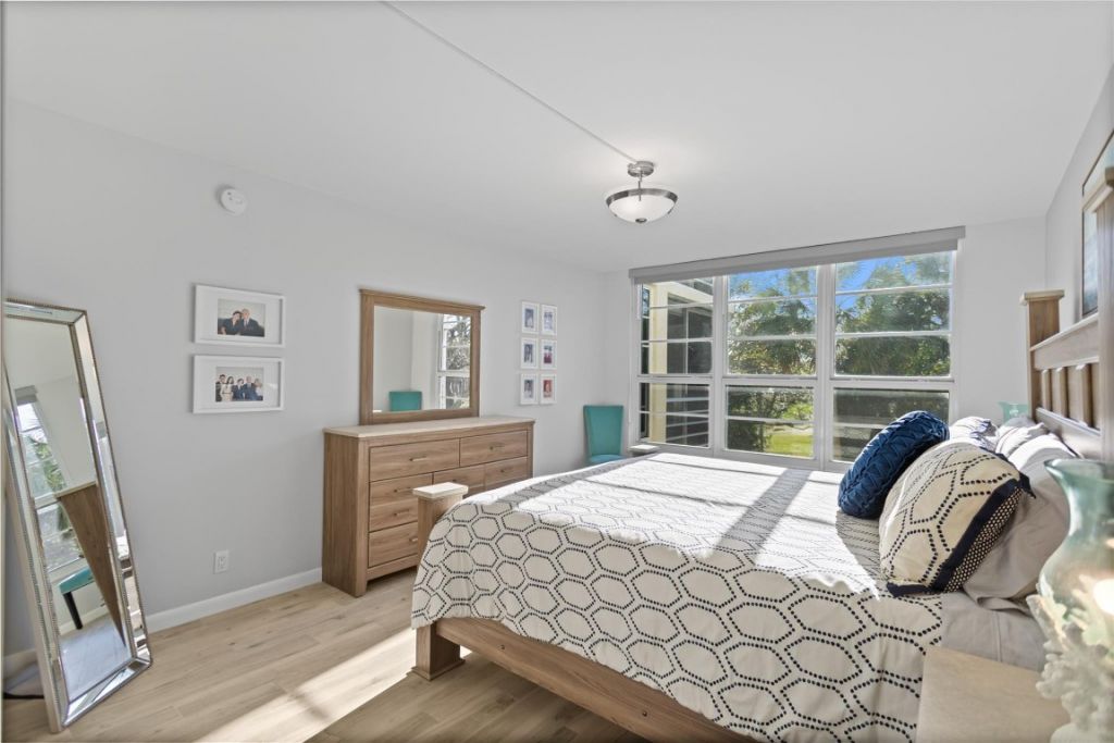 821 Cypress Boulevard, Unit 304, Pompano Beach, FL 33069 Photo