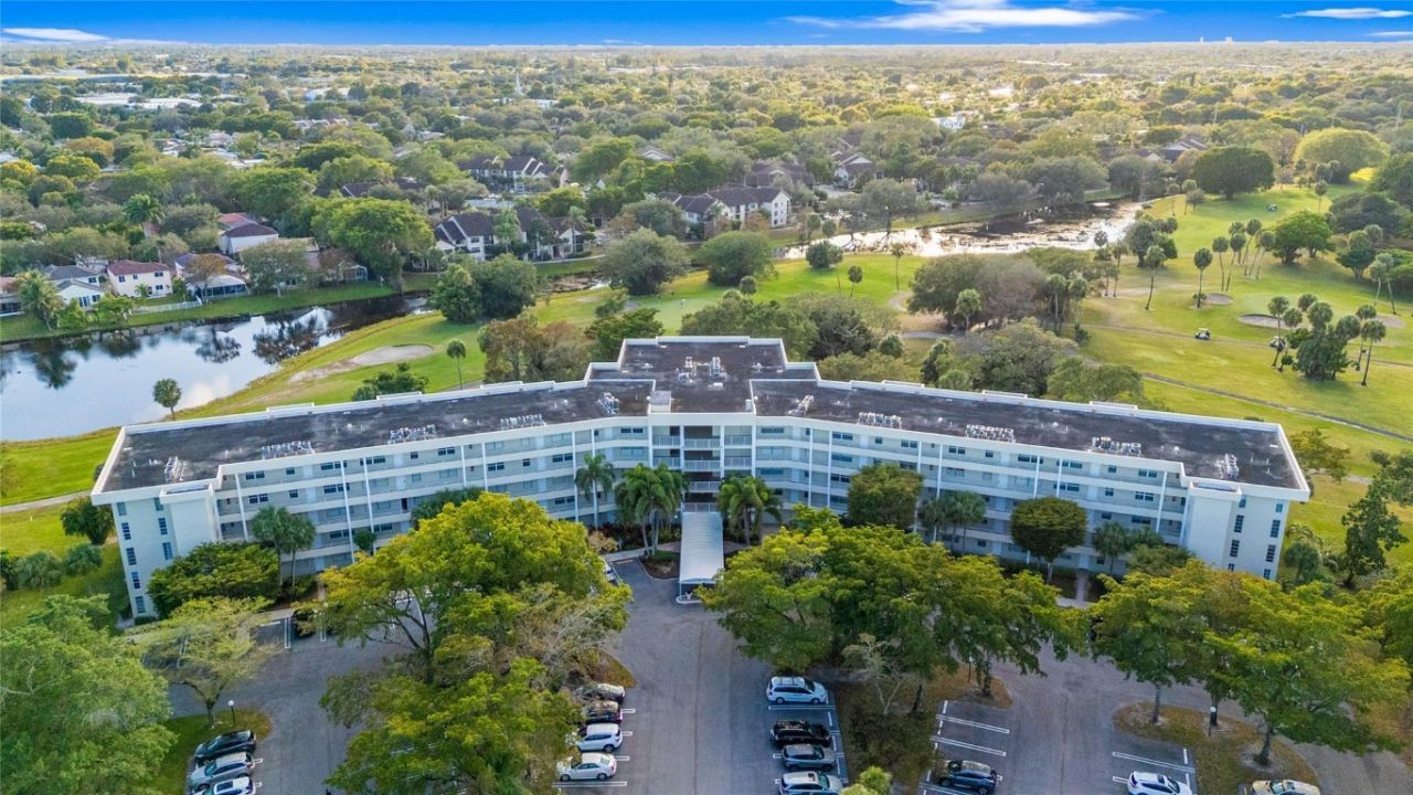 821 Cypress Boulevard, Unit 304, Pompano Beach, FL 33069 Photo