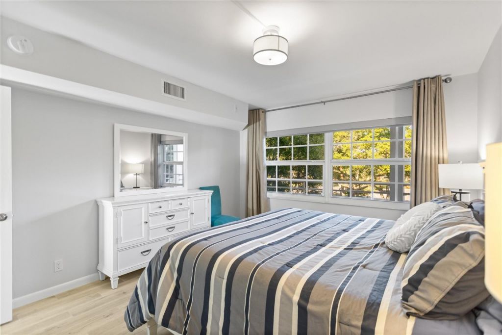 821 Cypress Boulevard, Unit 304, Pompano Beach, FL 33069 Photo