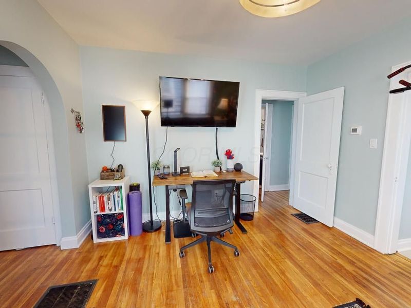 2836-2838 Indianola Avenue, Unit 2836, Columbus, OH 43202 Photo 4