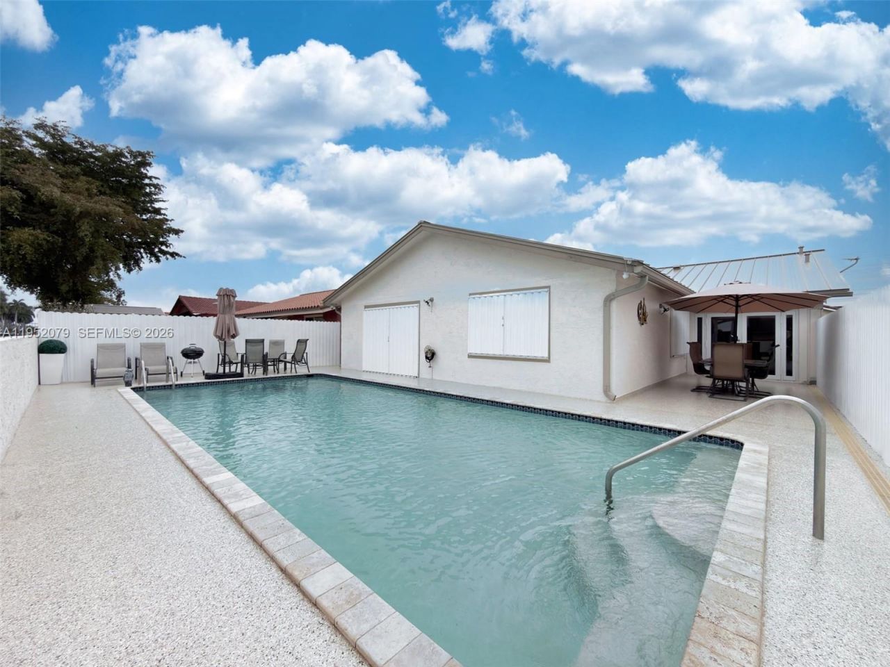 1300 SW 136th Pl, Miami, FL 33184 Photo