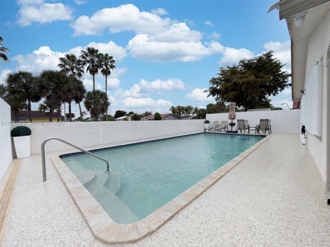 1300 SW 136th Pl, Miami, FL 33184 Photo