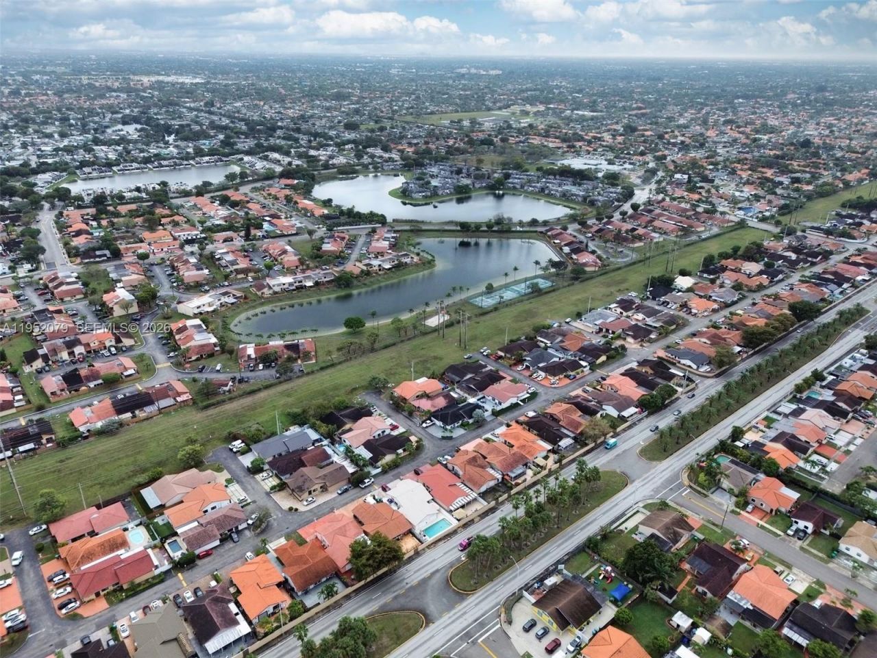 1300 SW 136th Pl, Miami, FL 33184 Photo