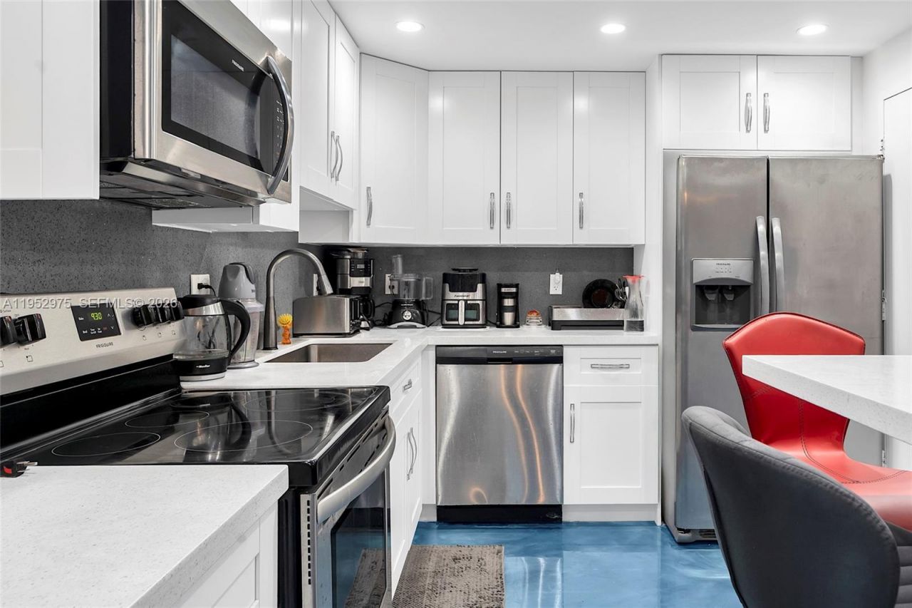 1833 S Ocean Dr , Unit 1709, Hallandale Beach, FL 33009 Photo