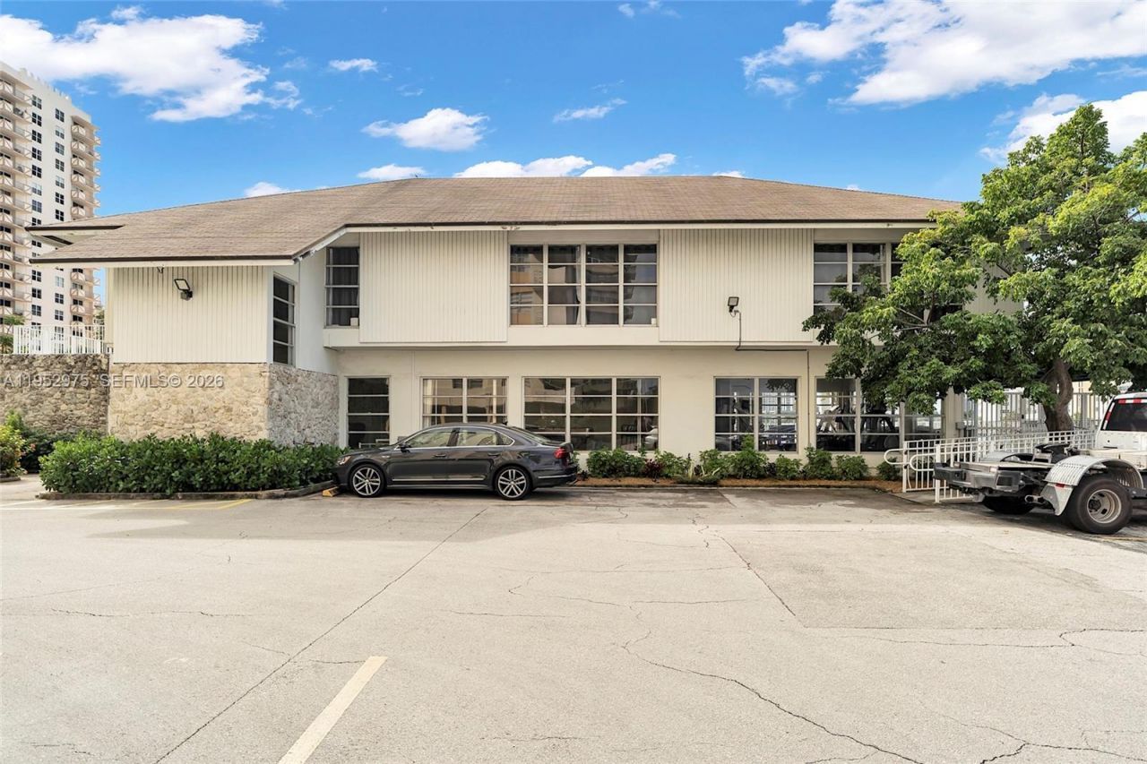 1833 S Ocean Dr , Unit 1709, Hallandale Beach, FL 33009 Photo