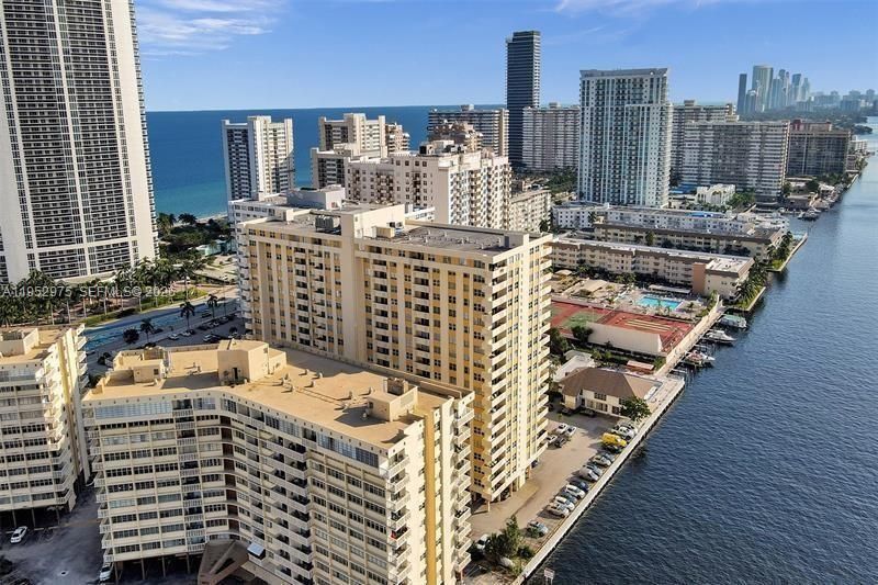 1833 S Ocean Dr , Unit 1709, Hallandale Beach, FL 33009 Photo
