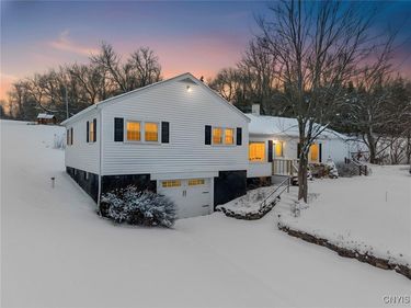 55 Clinton Street, Tully, NY 13159