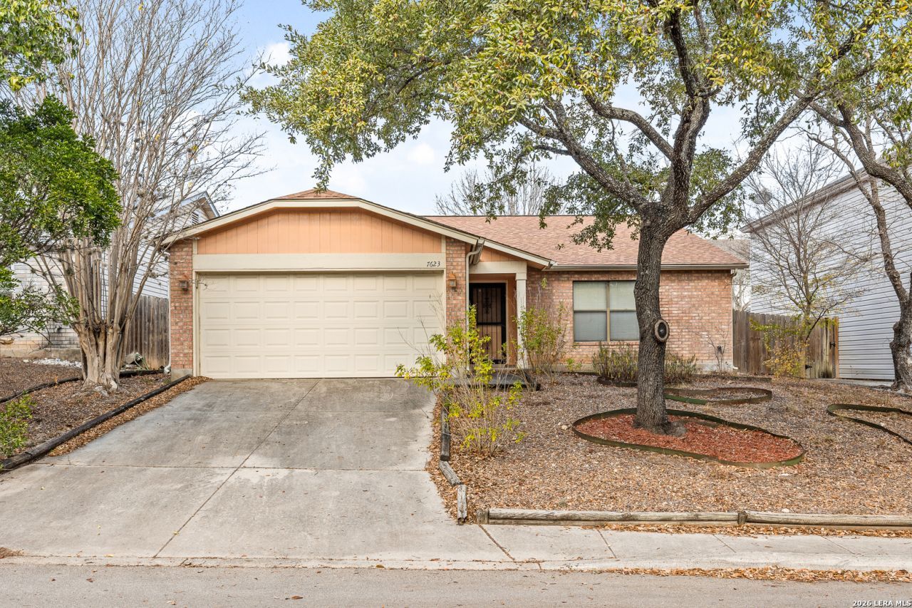 7623 Cascade Oak, San Antonio, TX 78249 Main Photo