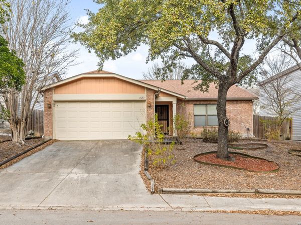 7623 Cascade Oak, San Antonio, TX 78249