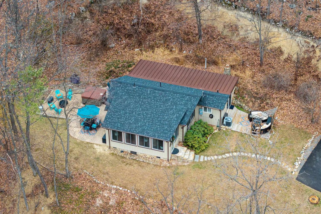 738 Forest Drive Ext, Luray, VA 22835 Main Photo