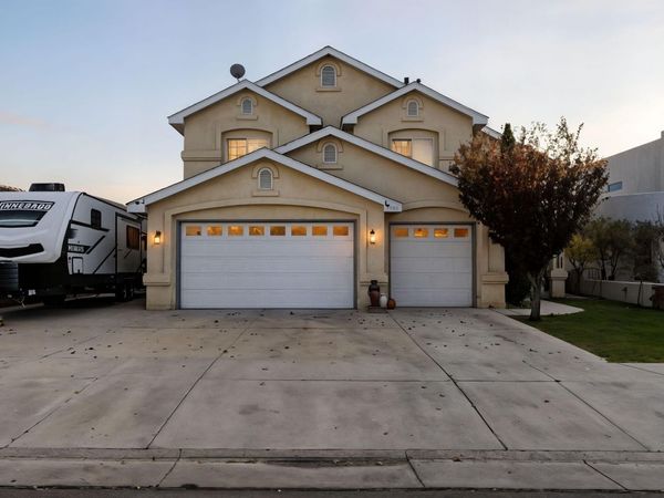 4520 Derby Court NW, Albuquerque, NM 87114