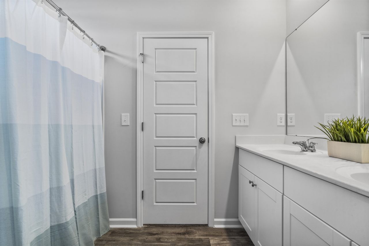 134 Cypress Hollow Dr. Photo 19