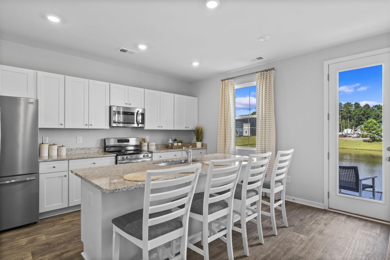 134 Cypress Hollow Dr. Photo 5