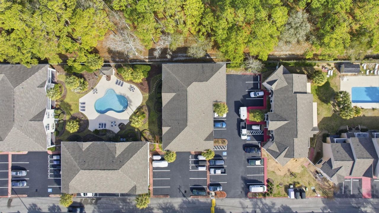 370 Lands End Blvd.  Photo 16