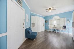 370 Lands End Blvd.  photo 4