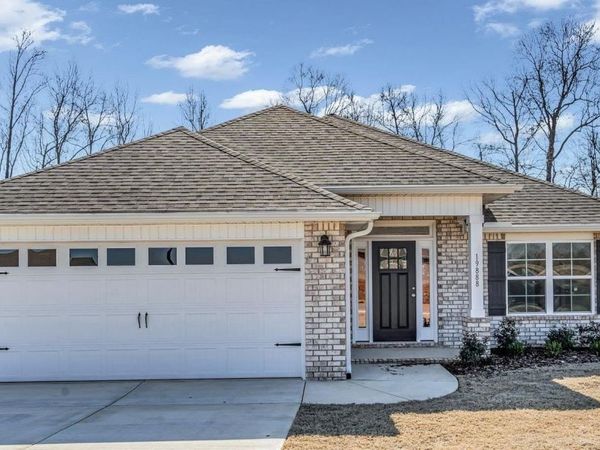 108 Sidney Ruth Drive, New Market, AL 35761