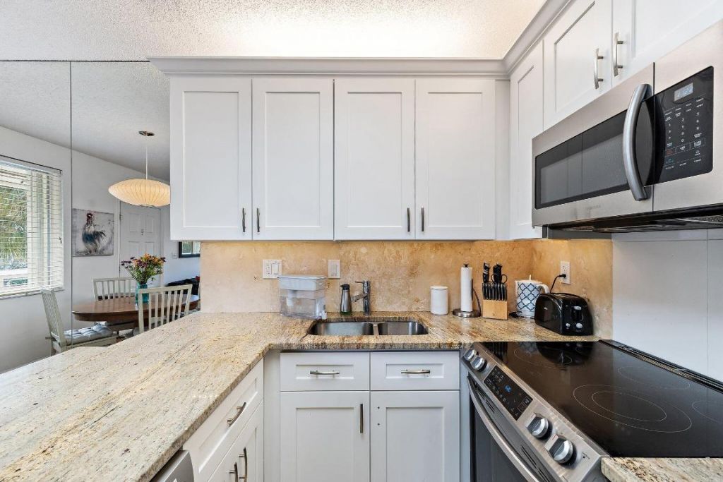 353 S Us Highway 1, Unit C7, Jupiter, FL 33477 Photo