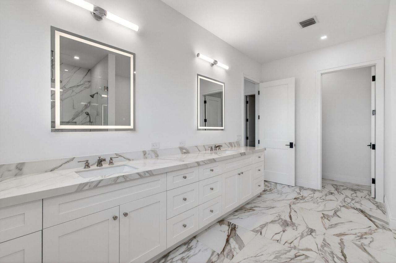 354 Leigh Road, West Palm Beach, FL 33405 Photo