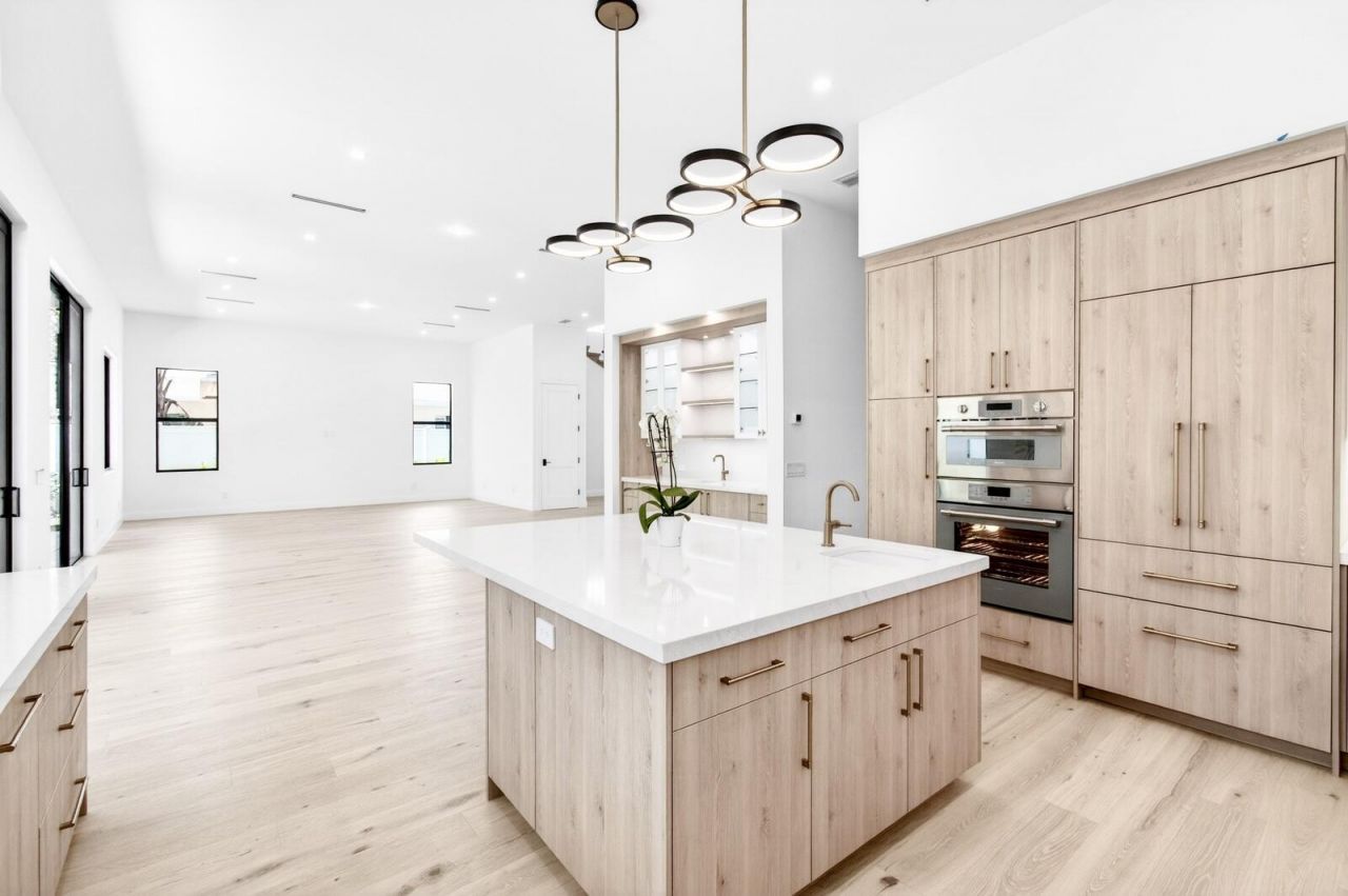 354 Leigh Road, West Palm Beach, FL 33405 Photo