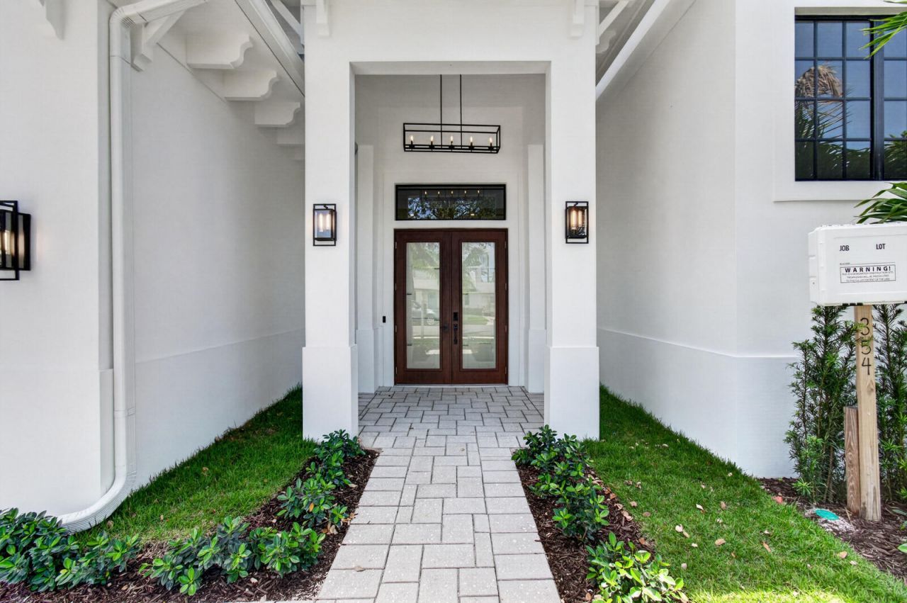 354 Leigh Road, West Palm Beach, FL 33405 Photo