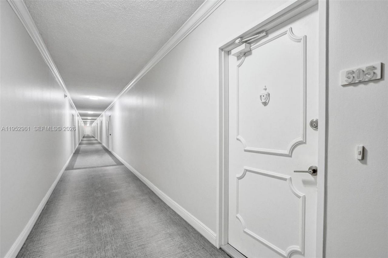 2295 S Ocean Blvd , Unit 505, Palm Beach, FL 33480 Photo