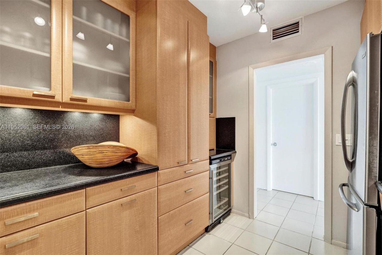 2295 S Ocean Blvd , Unit 505, Palm Beach, FL 33480 Photo