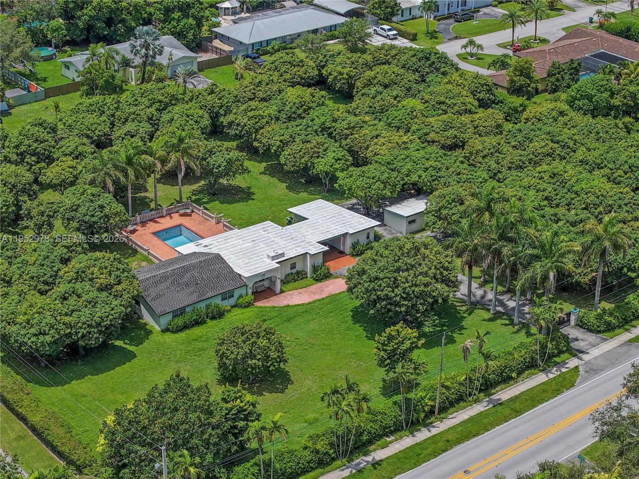 8000 SW 184th St, Cutler Bay, FL 33157 Photo