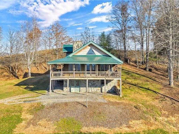 575 New River Cemetery Road , Grassy Creek, NC 28631