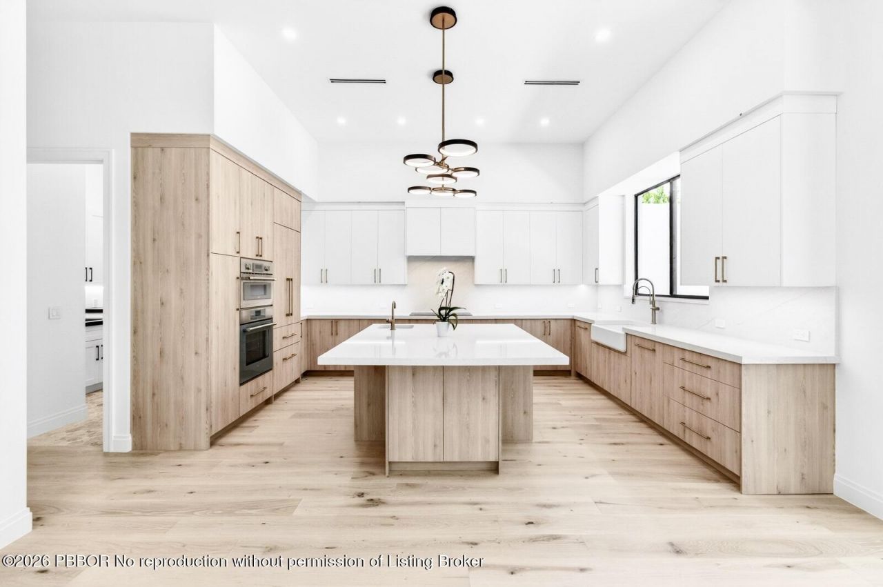 354 Leigh Road, West Palm Beach, FL 33405 Photo