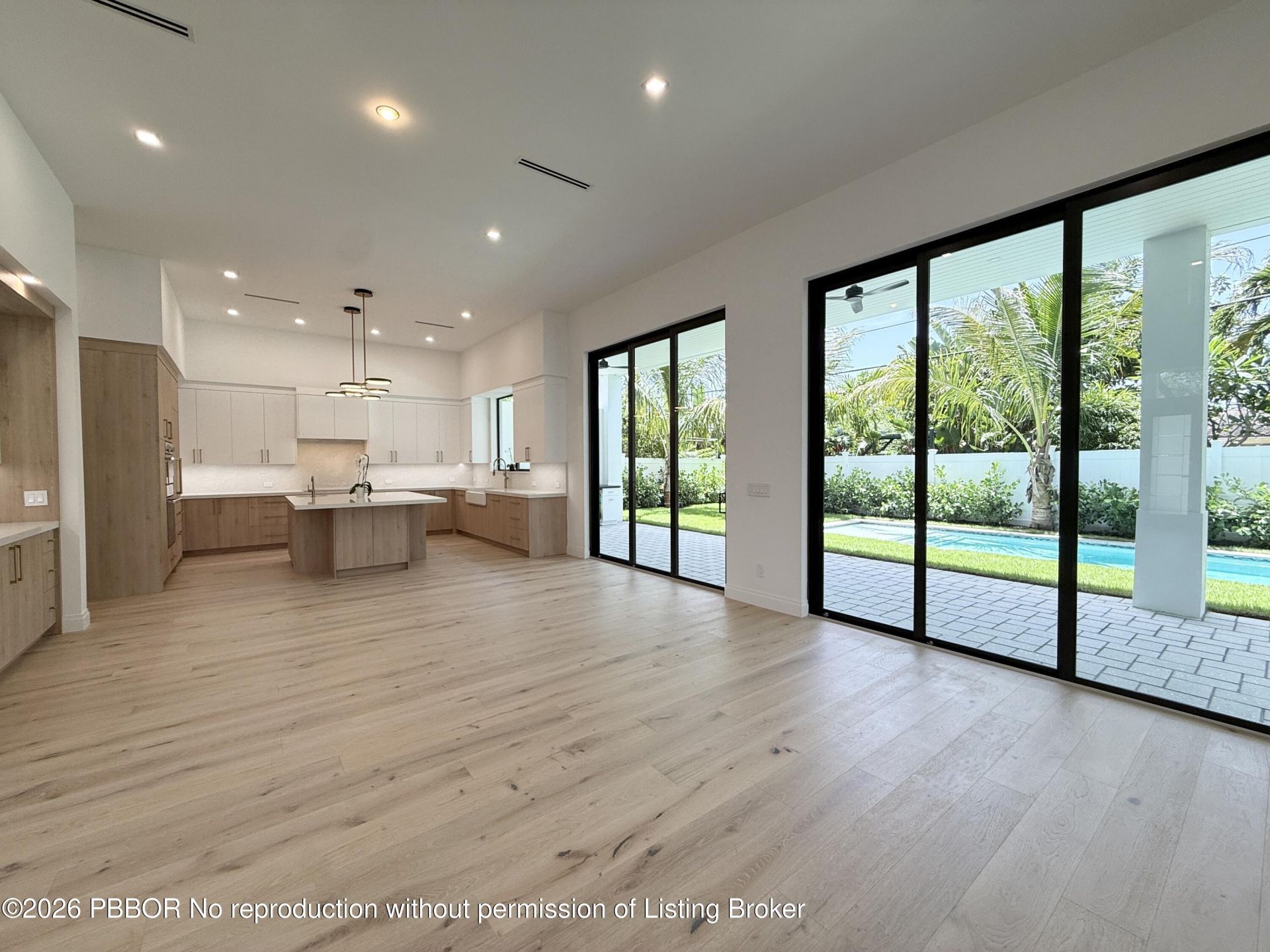 354 Leigh Road, West Palm Beach, FL 33405 Photo