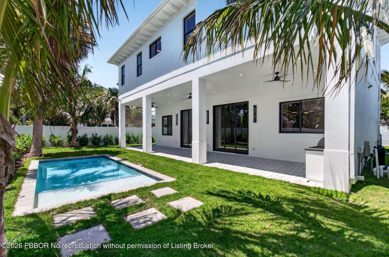 354 Leigh Road, West Palm Beach, FL 33405 Photo