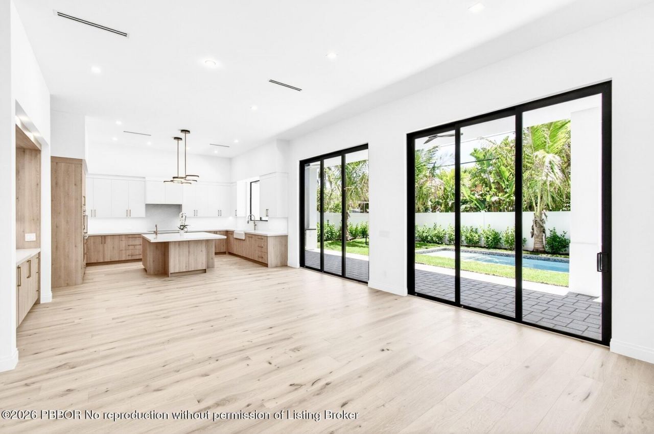 354 Leigh Road, West Palm Beach, FL 33405 Photo
