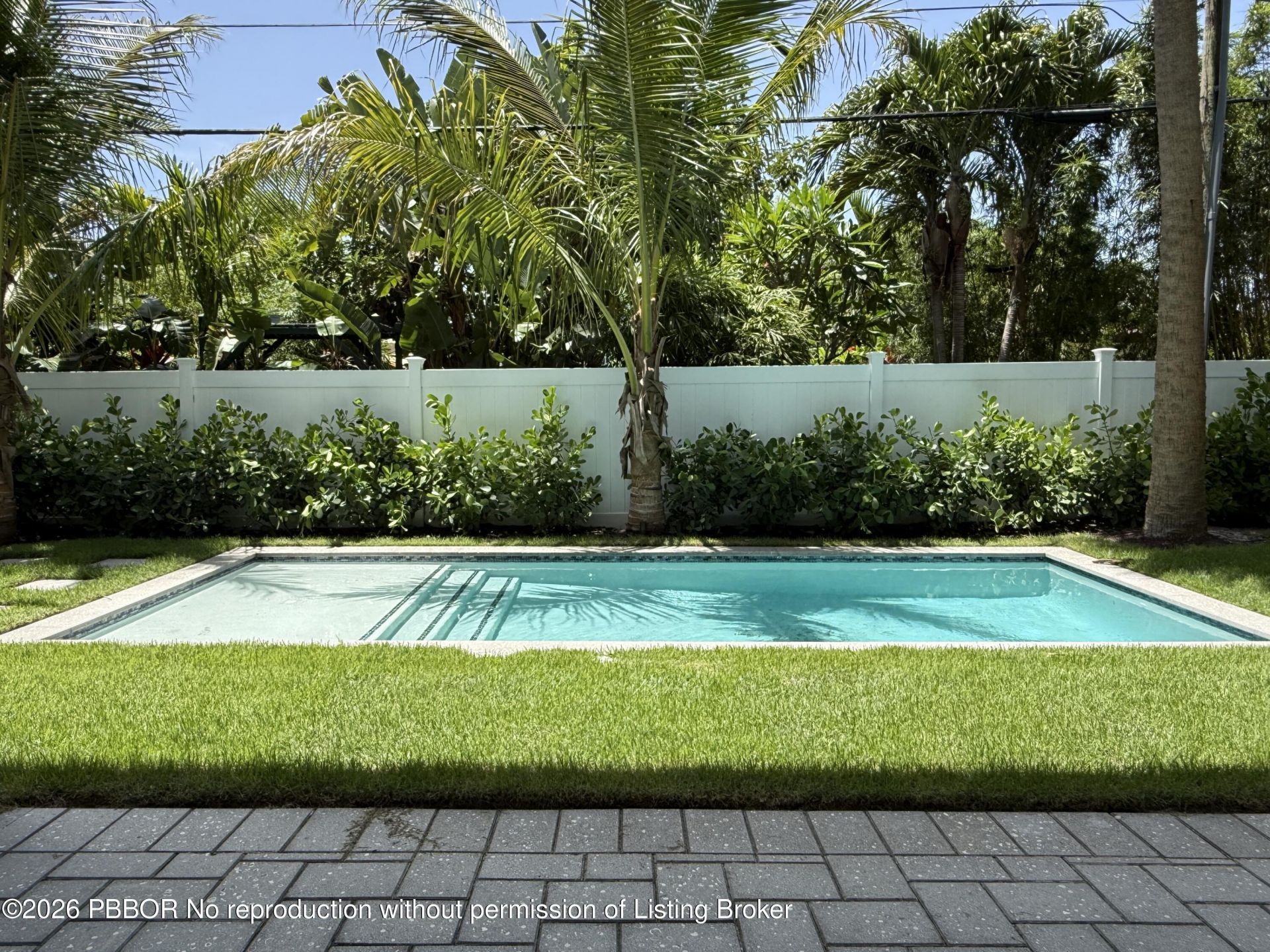 354 Leigh Road, West Palm Beach, FL 33405 Photo