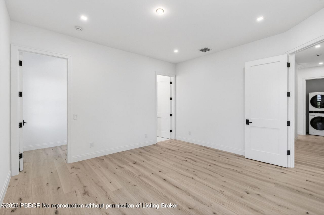 354 Leigh Road, West Palm Beach, FL 33405 Photo