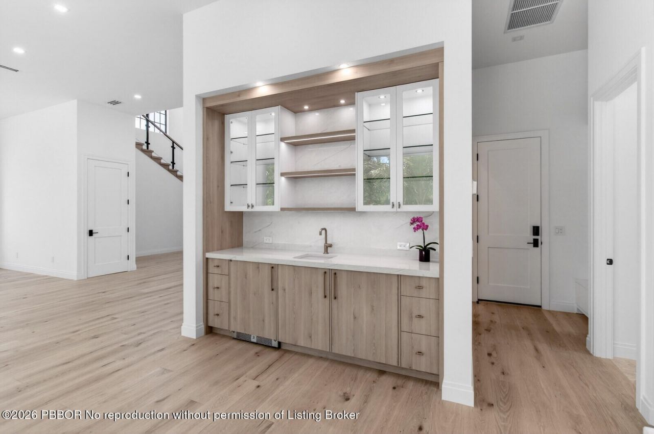 354 Leigh Road, West Palm Beach, FL 33405 Photo