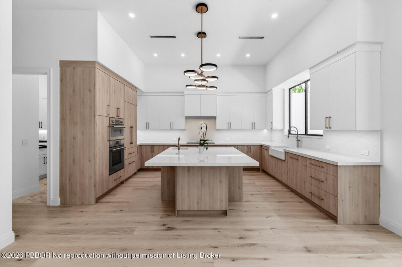 354 Leigh Road, West Palm Beach, FL 33405 Photo